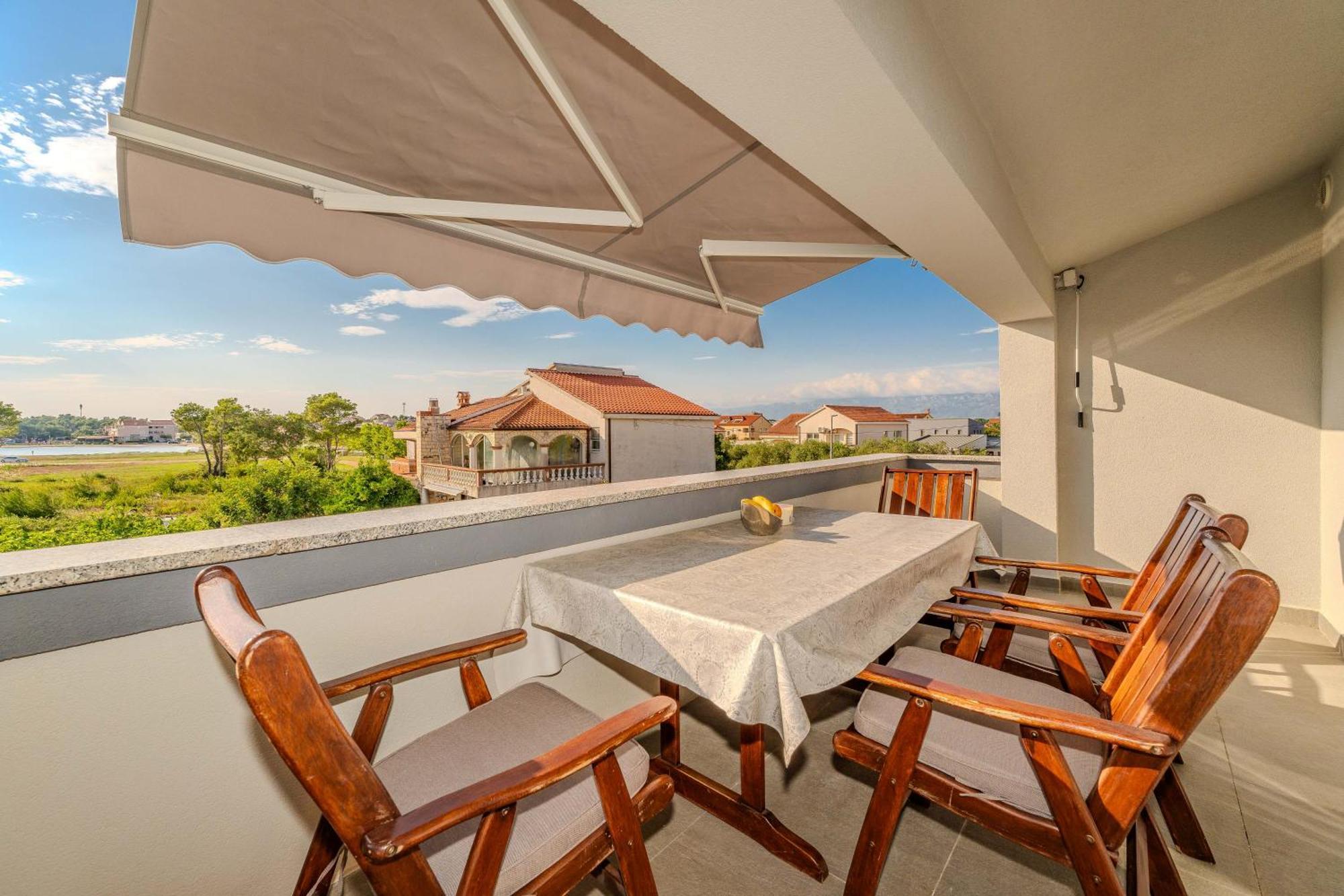 Apartments Dalmatia (Adults Only) Privlaka  Esterno foto