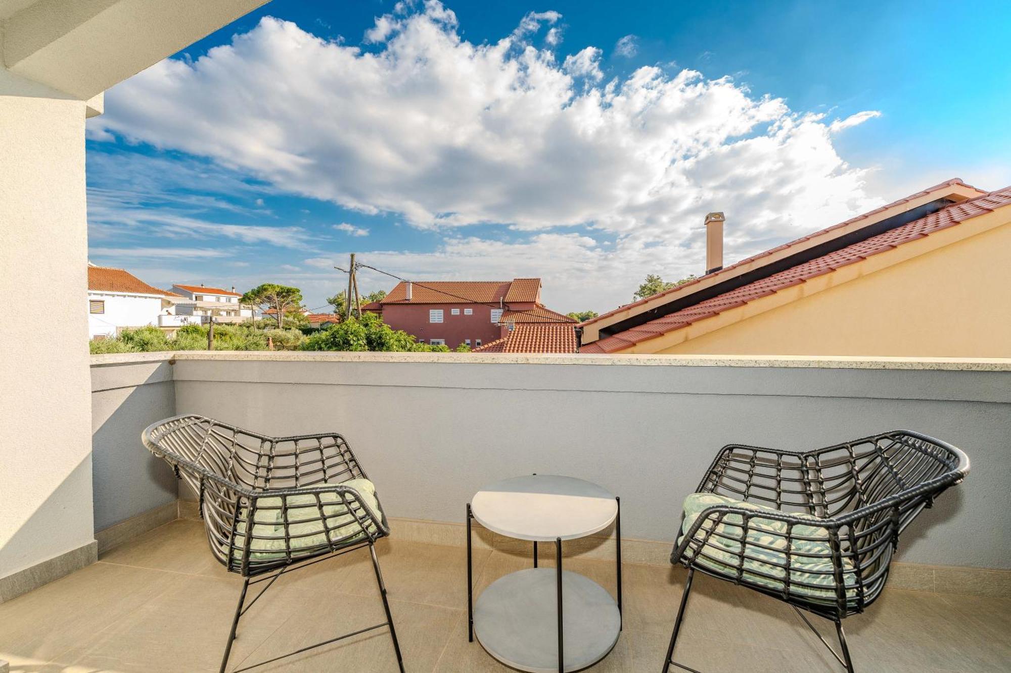 Apartments Dalmatia (Adults Only) Privlaka  Esterno foto