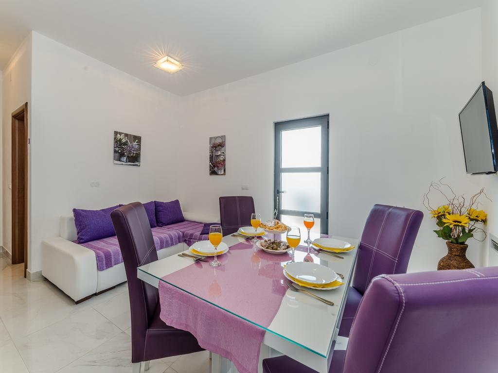 Apartments Dalmatia (Adults Only) Privlaka  Esterno foto