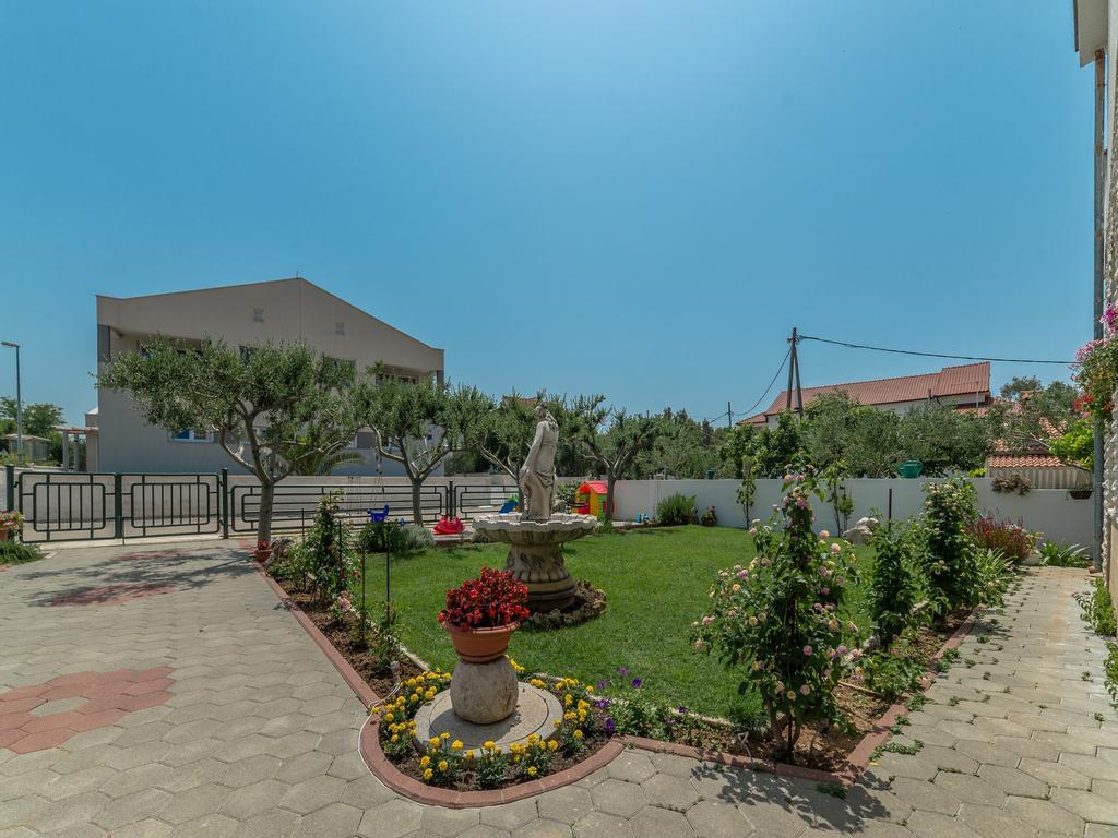 Apartments Dalmatia (Adults Only) Privlaka  Esterno foto